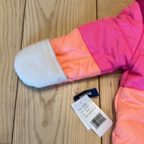 OshKosh B’gosh baby rainbow one piece snowsuit - Picture 6 of 7